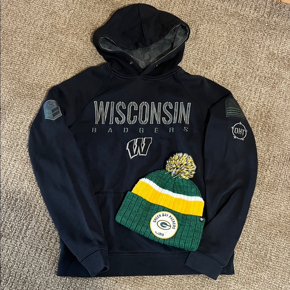 Colosseum Black Wisconsin Badgers Hoodie & Hat